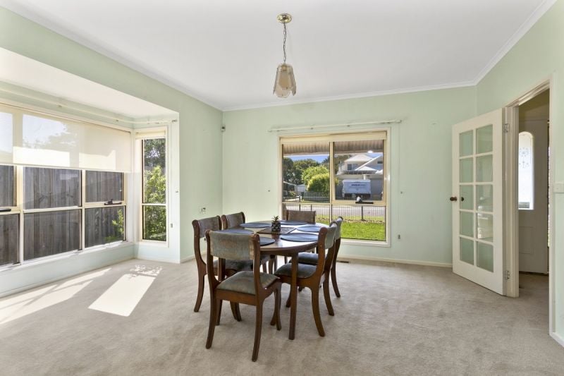 30 Powell Street West Ocean Grove VIC, Ocean Grove - Thumbnail 4