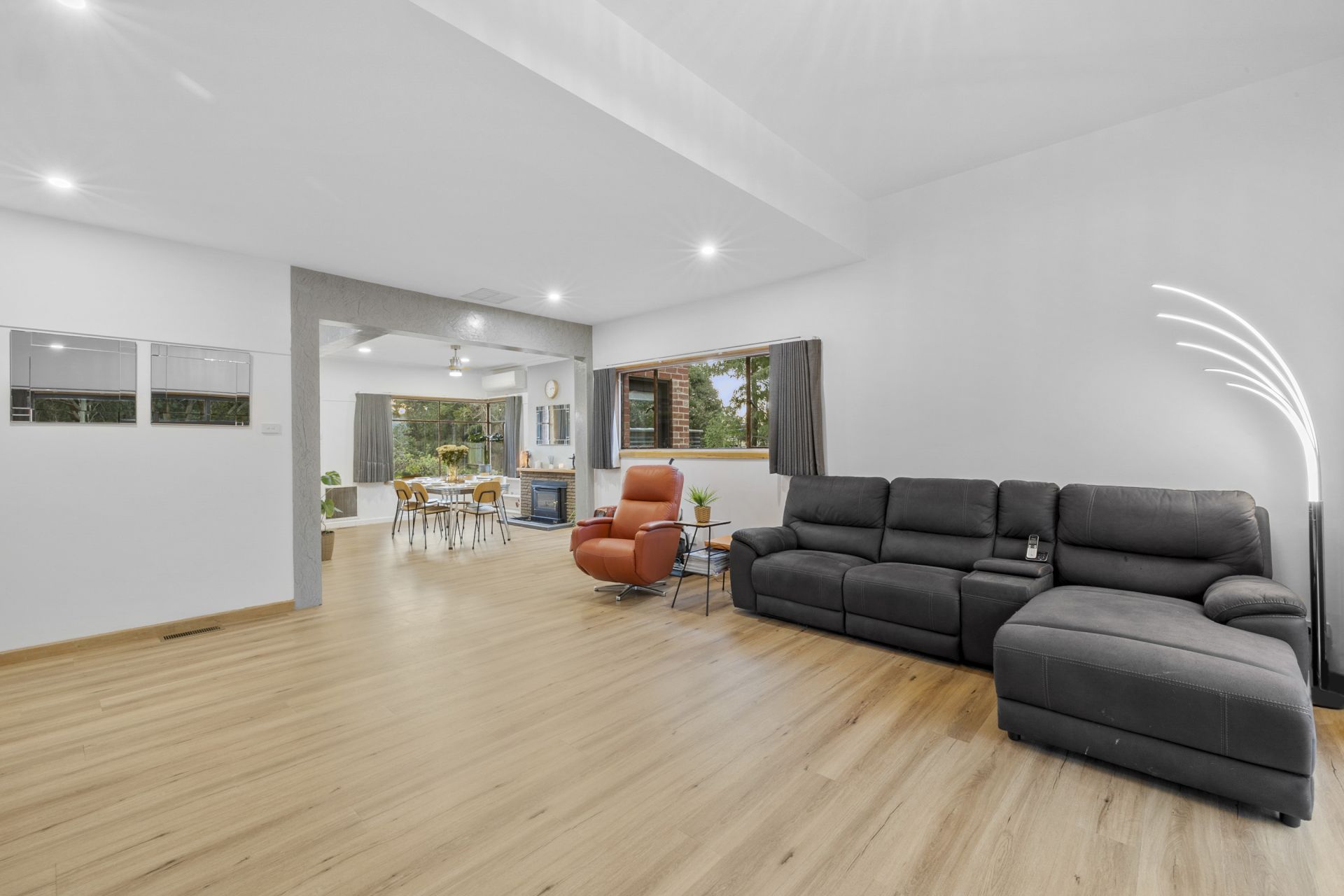 2016 Geelong Road, Mount Helen, Mount Helen, Mount Helen - Thumbnail 5