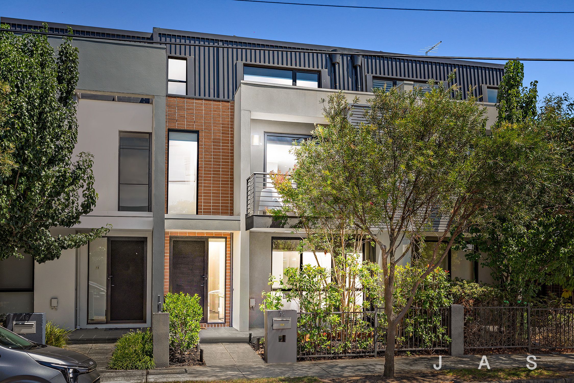 14 Hocking Street Footscray VIC, Footscray - Thumbnail 2