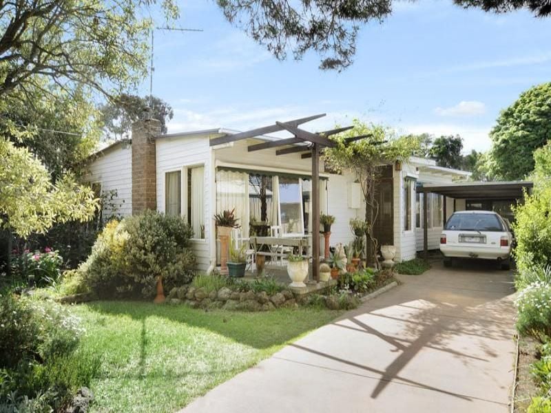 30 Noble Street BARWON HEADS VIC, Barwon Heads - Thumbnail 2