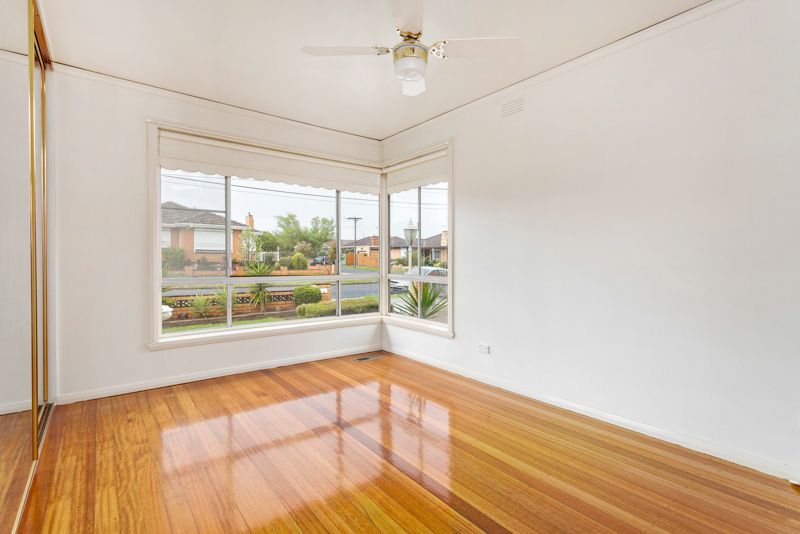 9 Knapp Street, Altona North - Thumbnail 6