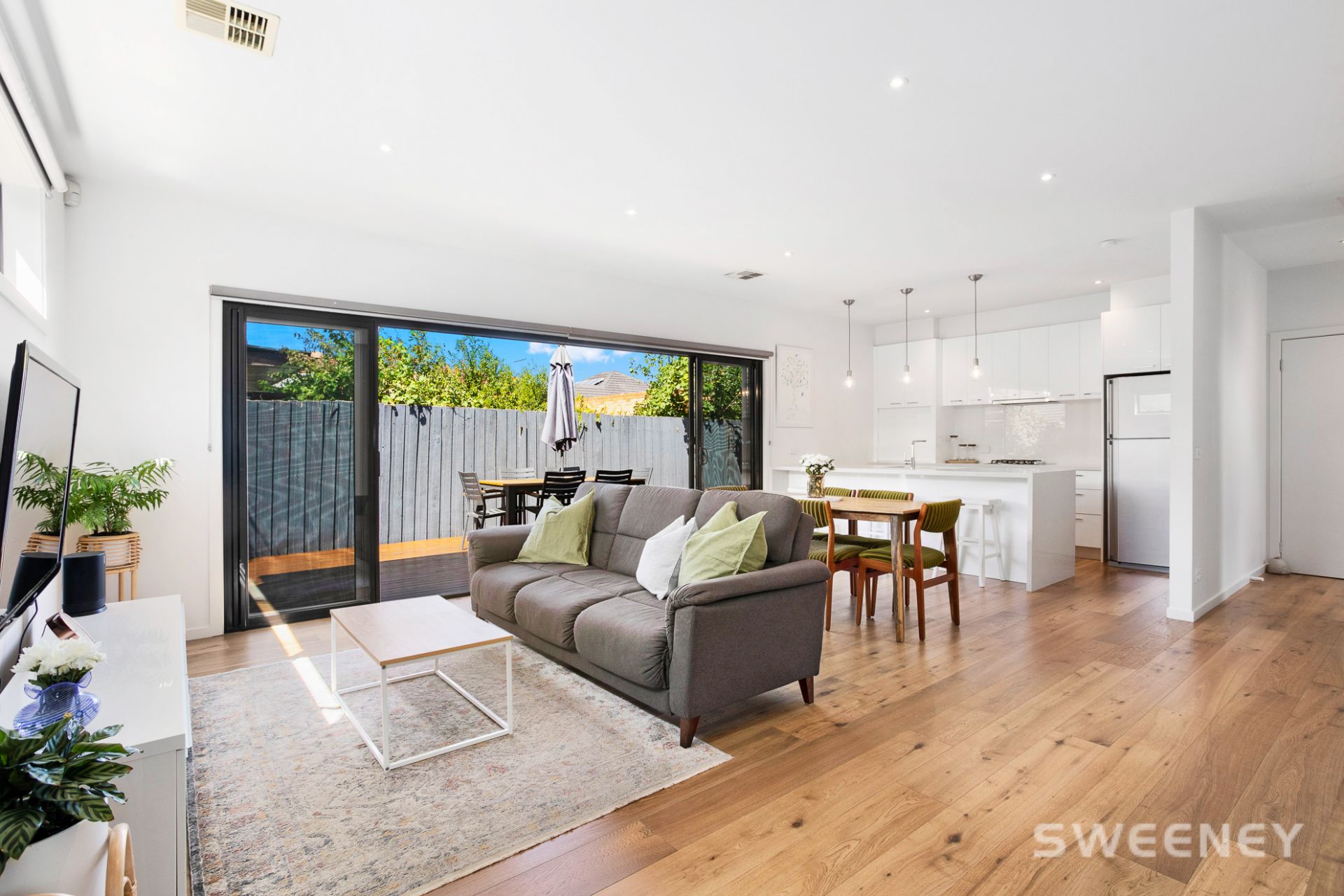 2/36 Angus Avenue, Altona North - Thumbnail 3