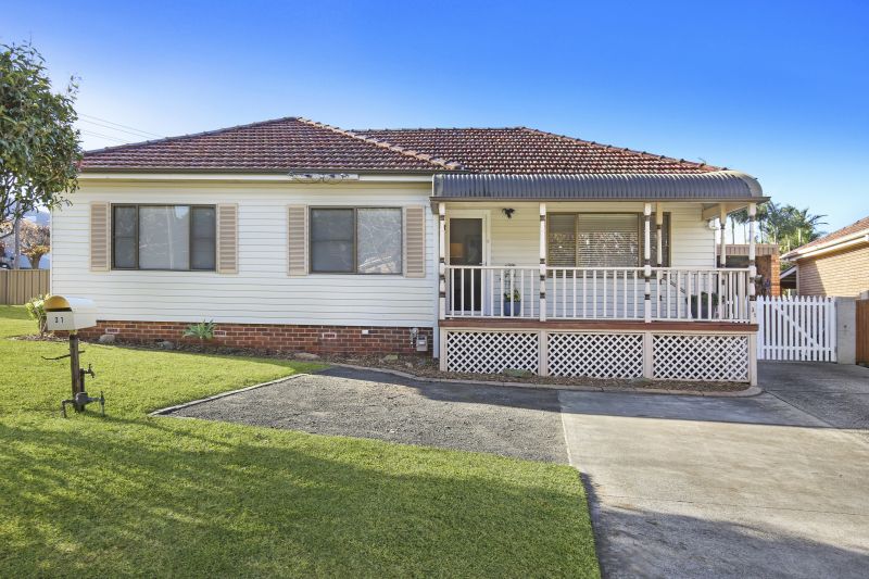 Real Estate For Sale 31 Hopewood Crescent Fairy Meadow , NSW