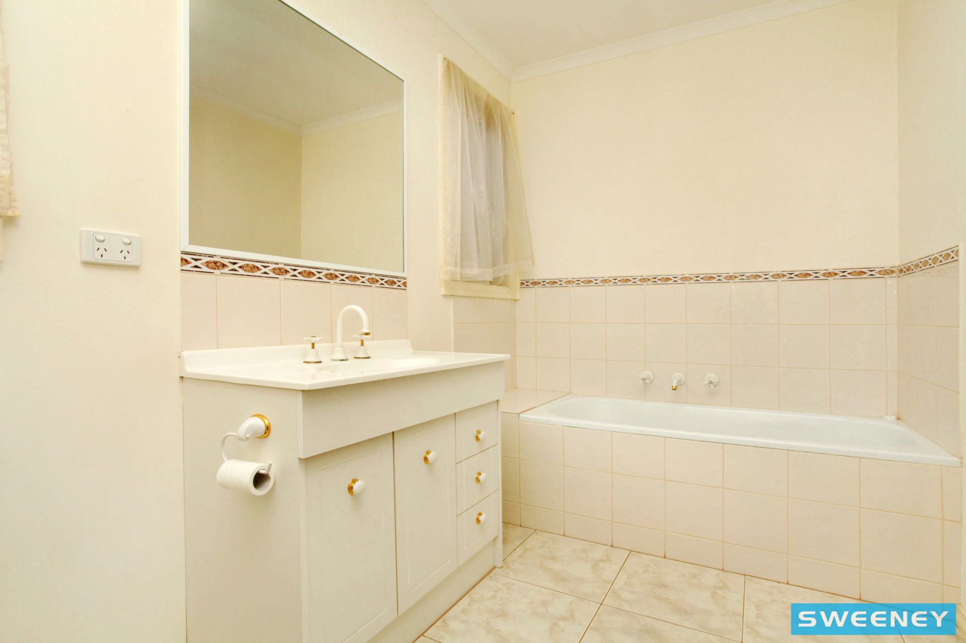 5 Blenheim Way, Caroline Springs - Thumbnail 6