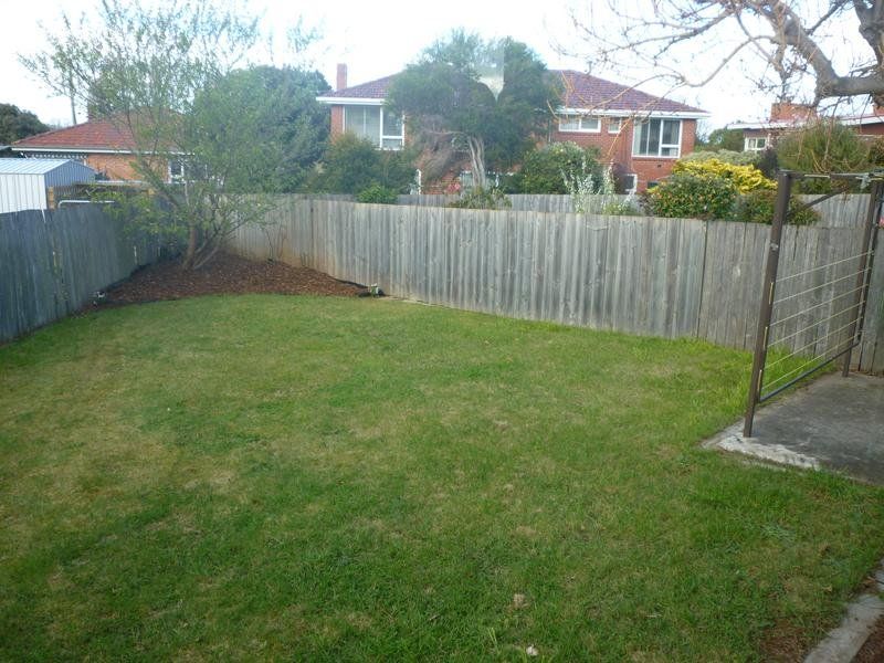2/2 Pelion Place, DEVONPORT