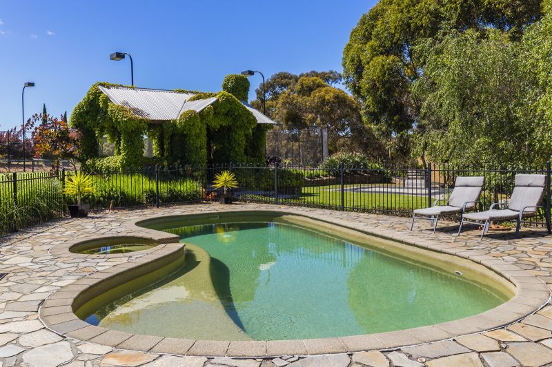 44 Hardings Road WALLINGTON VIC, Wallington - Thumbnail 2