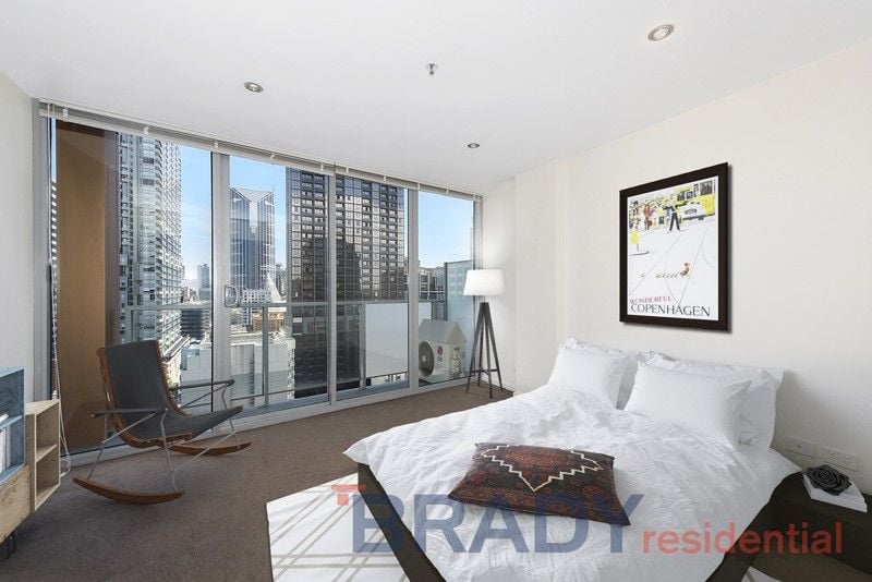1502/8 Exploration Lane MELBOURNE VIC, Melbourne - Thumbnail 3