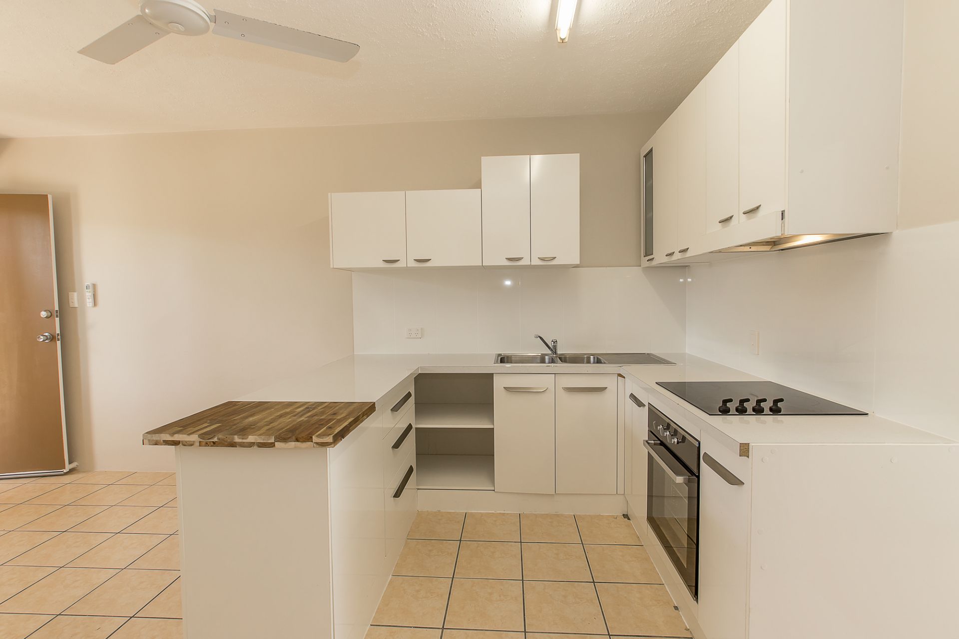 2/41 Brighton Street, Gulliver Harcourts Kingsberry Townsville