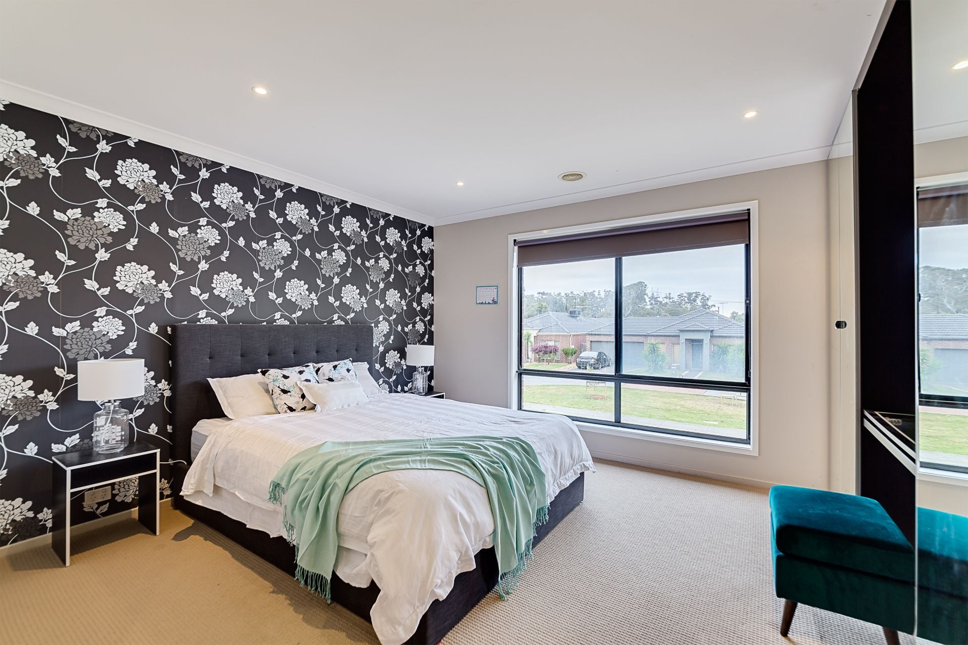6 Jindabyne Avenue South Morang, South Morang - Thumbnail 8
