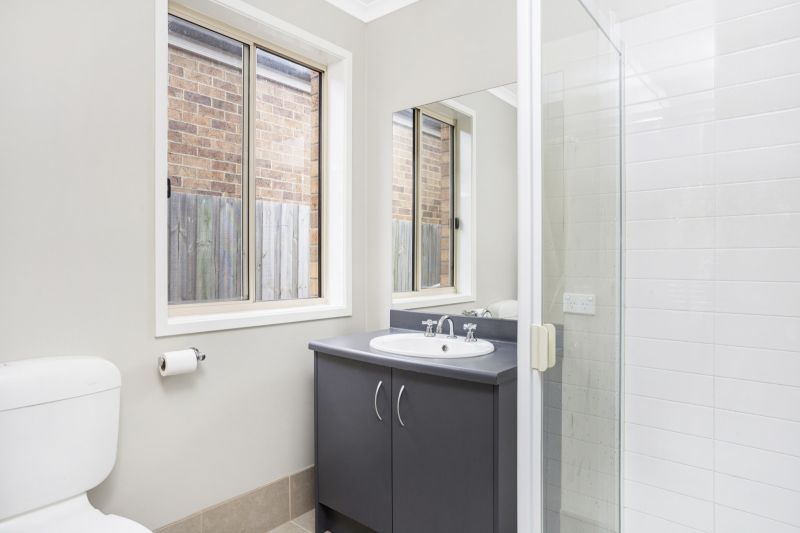 17 Milborne Drive Ocean Grove VIC, Ocean Grove - Thumbnail 8