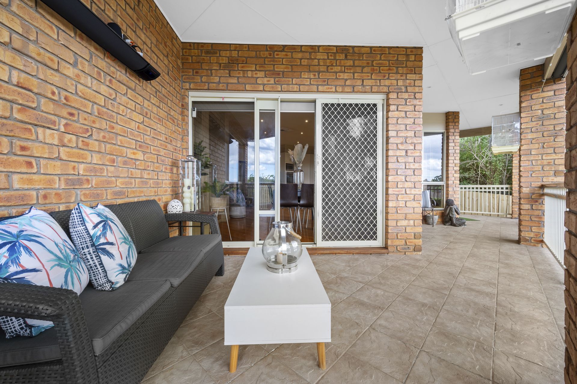 AFFORDABLE  LUXURY - LAND APPROX 876M2