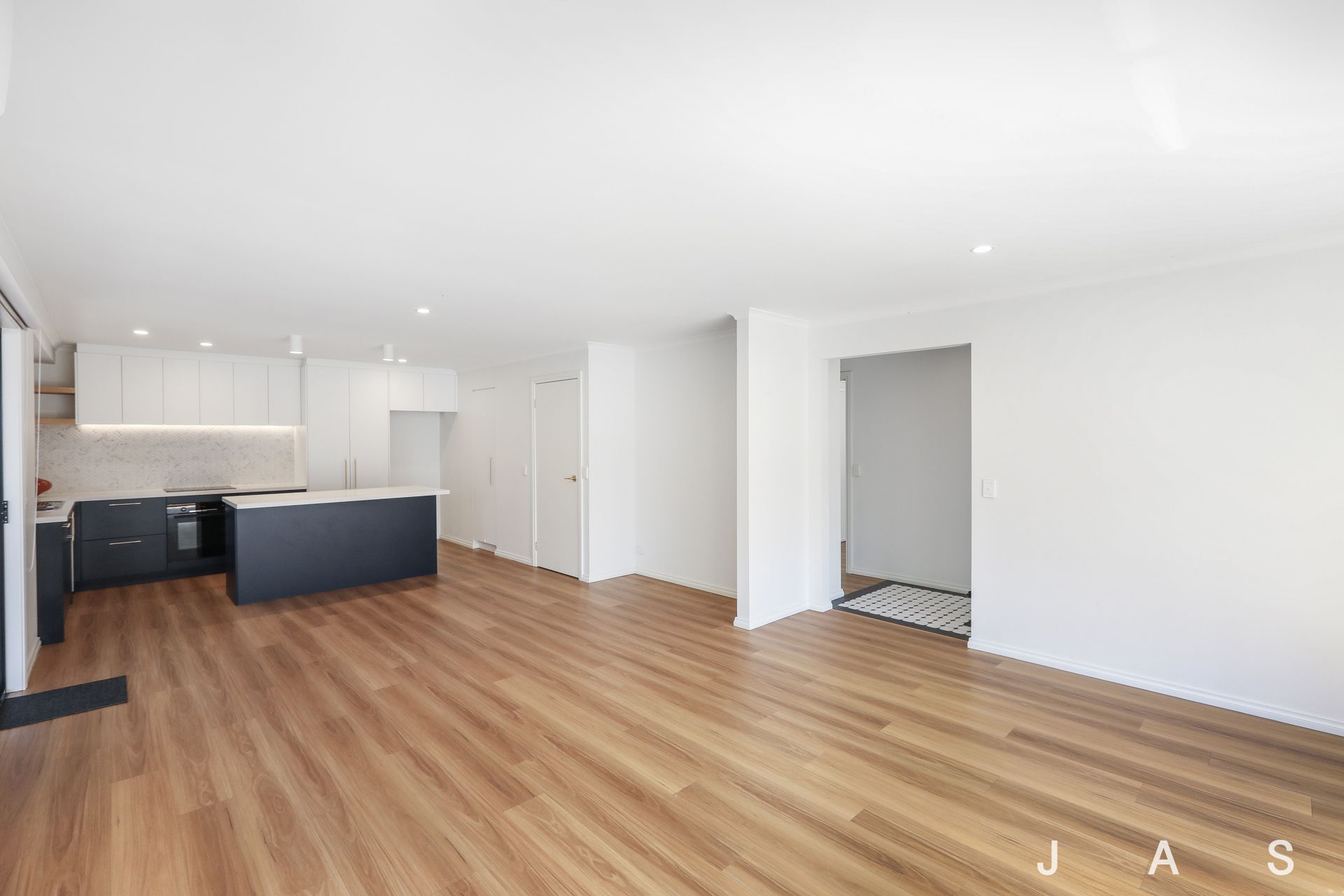 13 Keen Street Newport VIC, Newport - Thumbnail 5