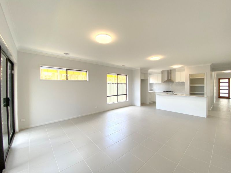 16 Sahlia Avenue, Kalkallo