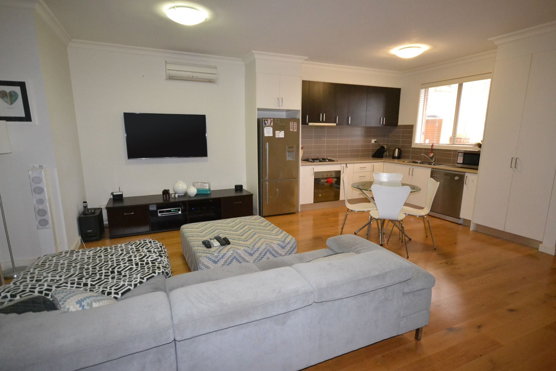 PRESTIGIOUS TOWNHOUSE LIVING