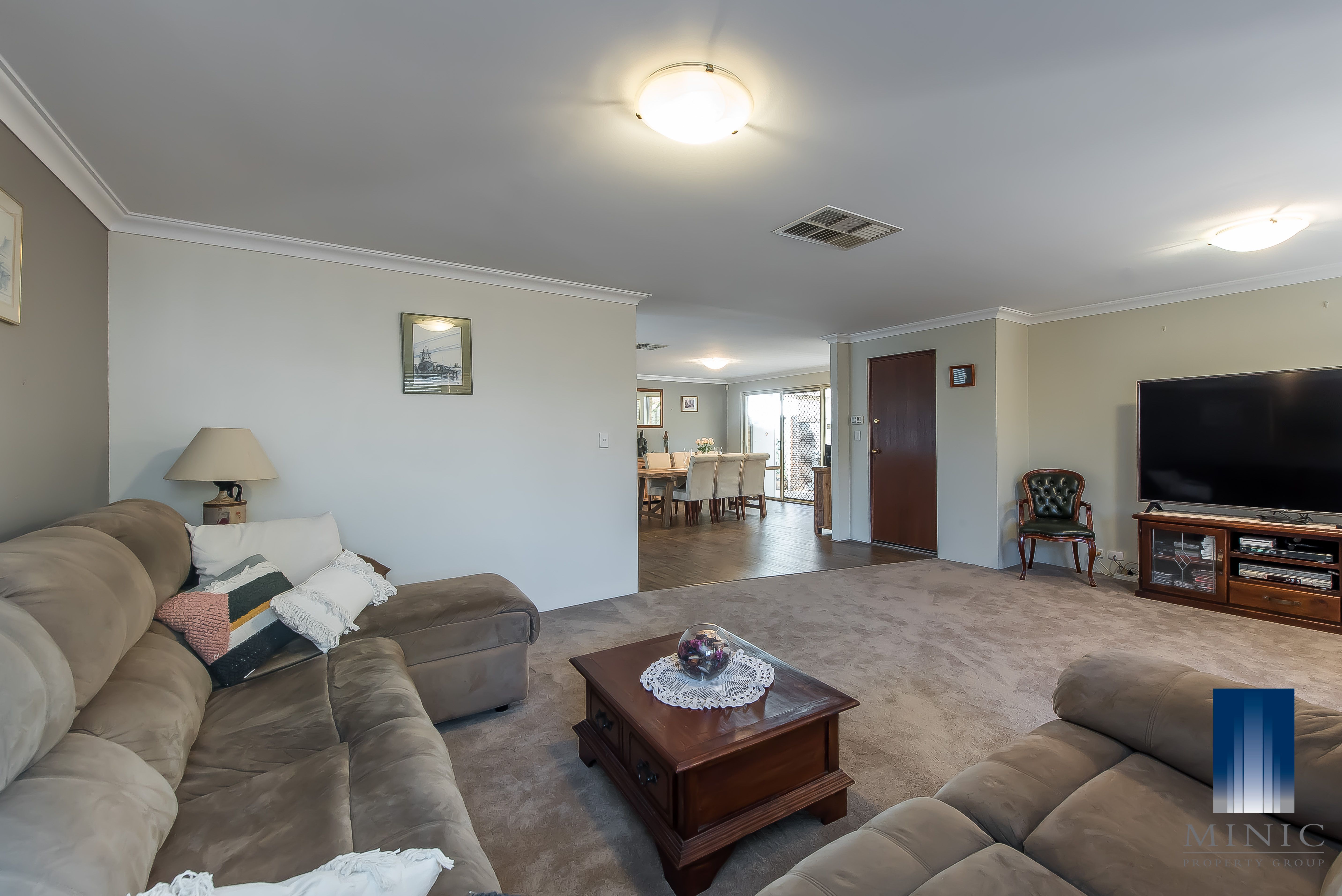 Real Estate For Sale 12 Welwyn Ave Avenue Manning , WA