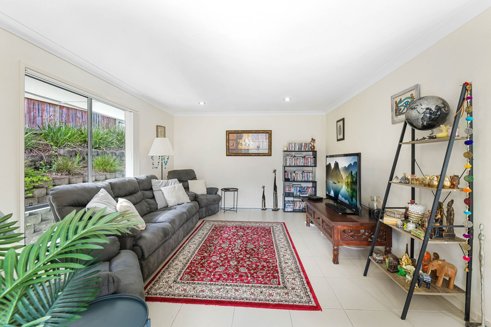42 Robur Crescent Mountain Creek QLD, Mountain Creek - Thumbnail 2