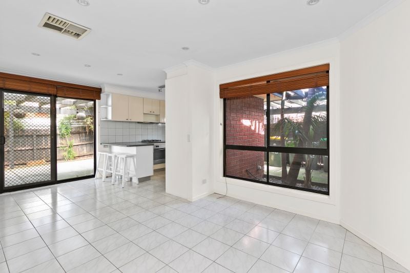 43 Hawkes Drive, Mill Park