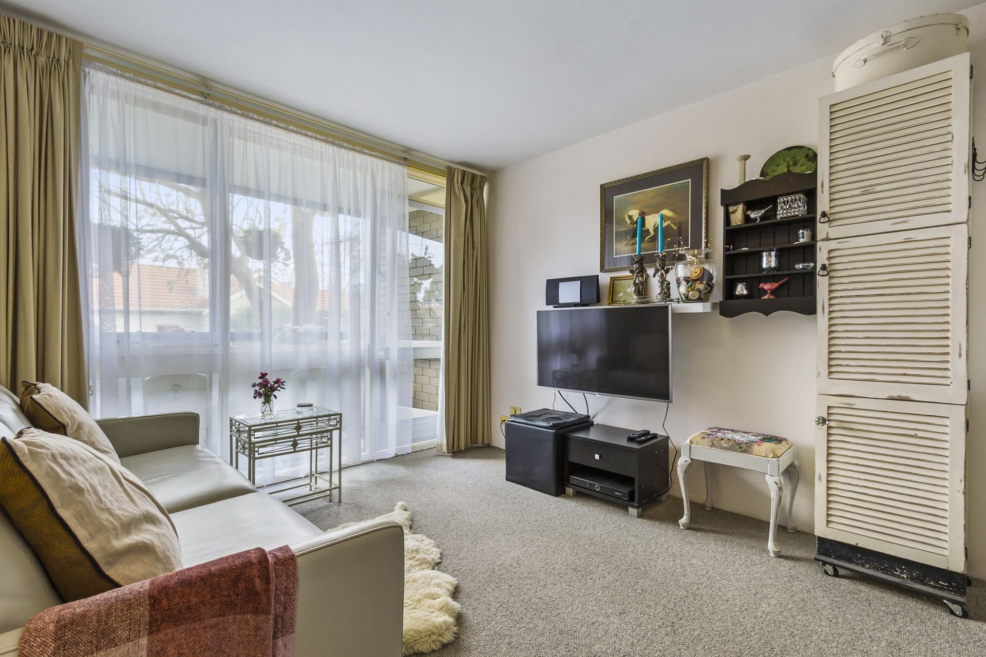 2/1072 Whitehorse Road Box Hill VIC, Box Hill - Thumbnail 2