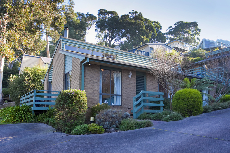 1/11-13 Belvedere Terrace LORNE VIC, Lorne - Thumbnail 3