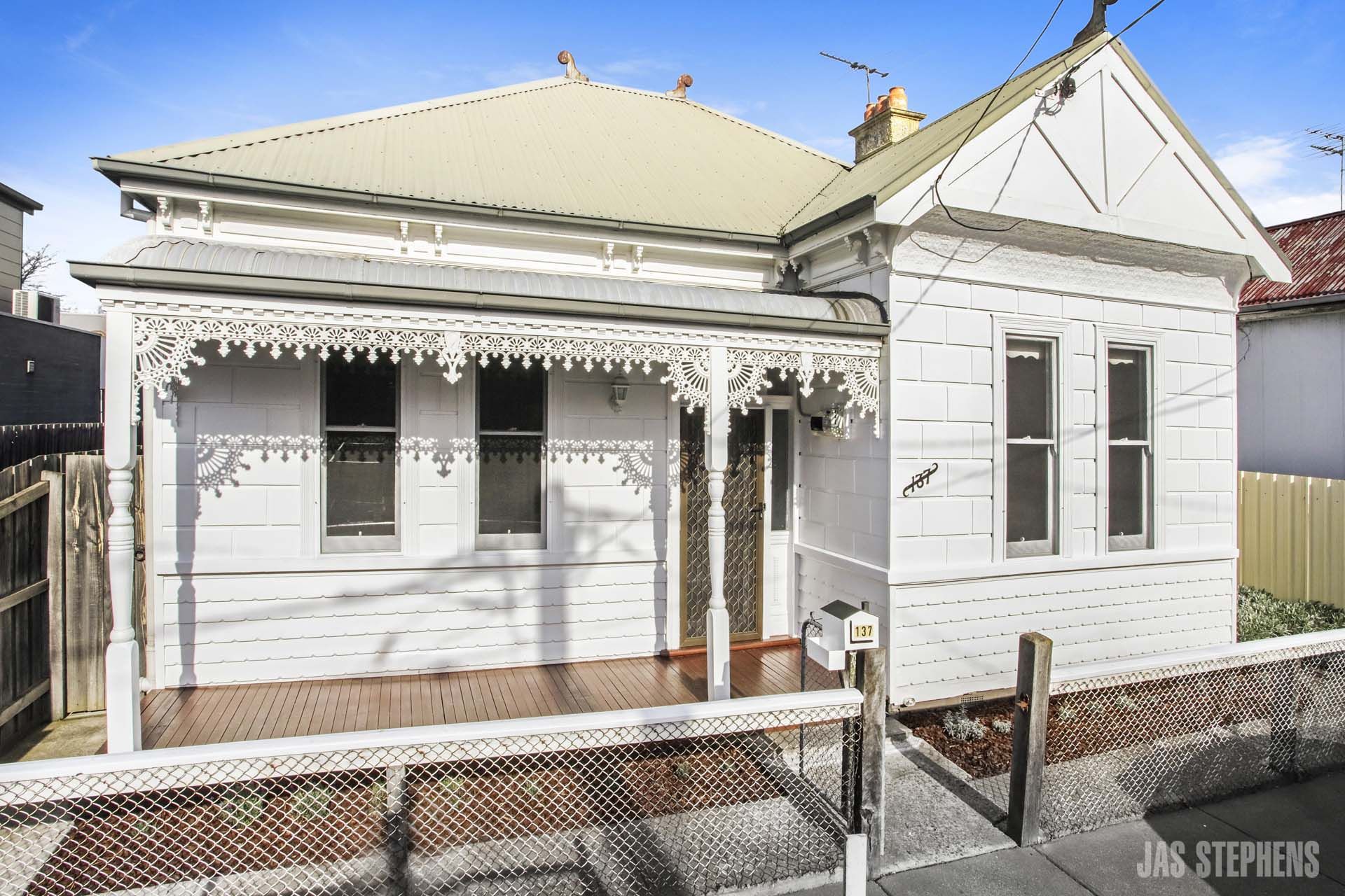 137 Paisley Street FOOTSCRAY VIC, Footscray - Thumbnail 2
