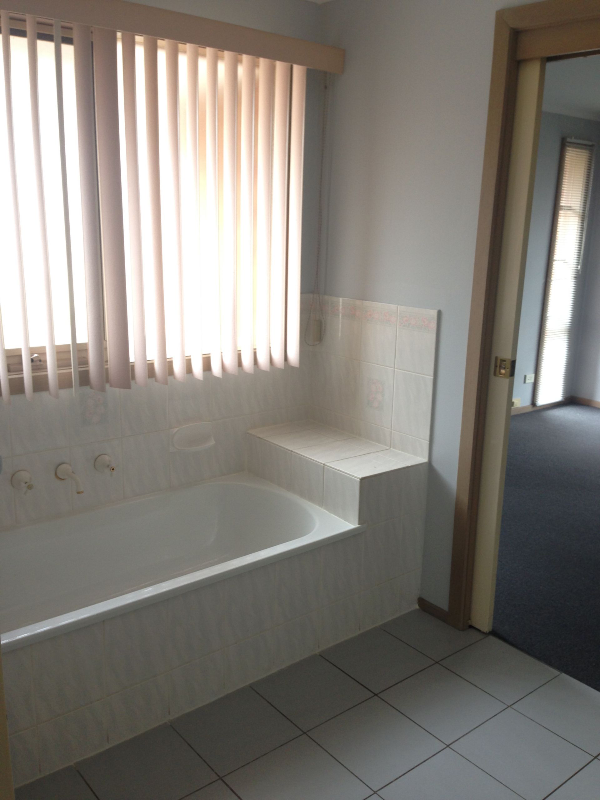 LOCATION, LOCATION !!!  **FRESHLY PAINTED, BRAND NEW CARPETS & FLOORBOARDS**