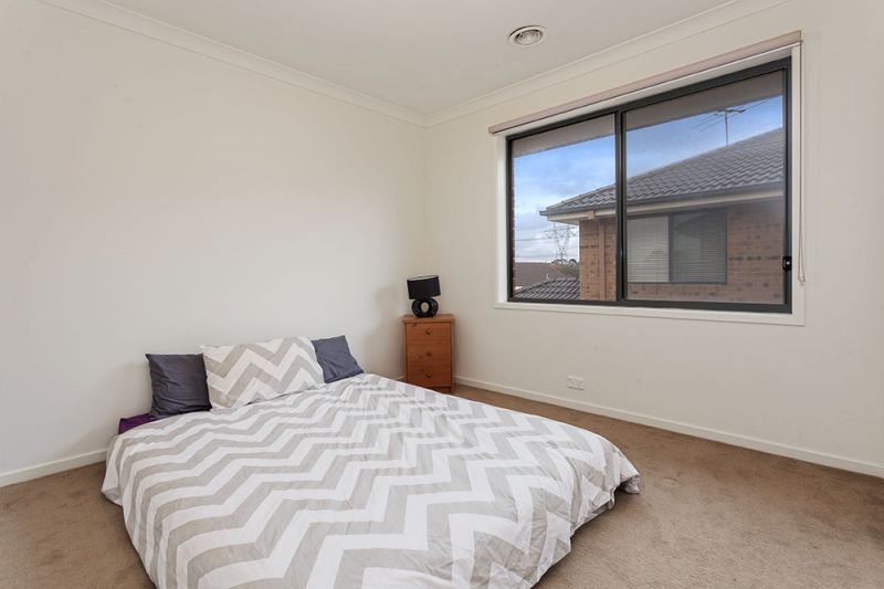 8 St Johns Court, South Morang - Thumbnail 6