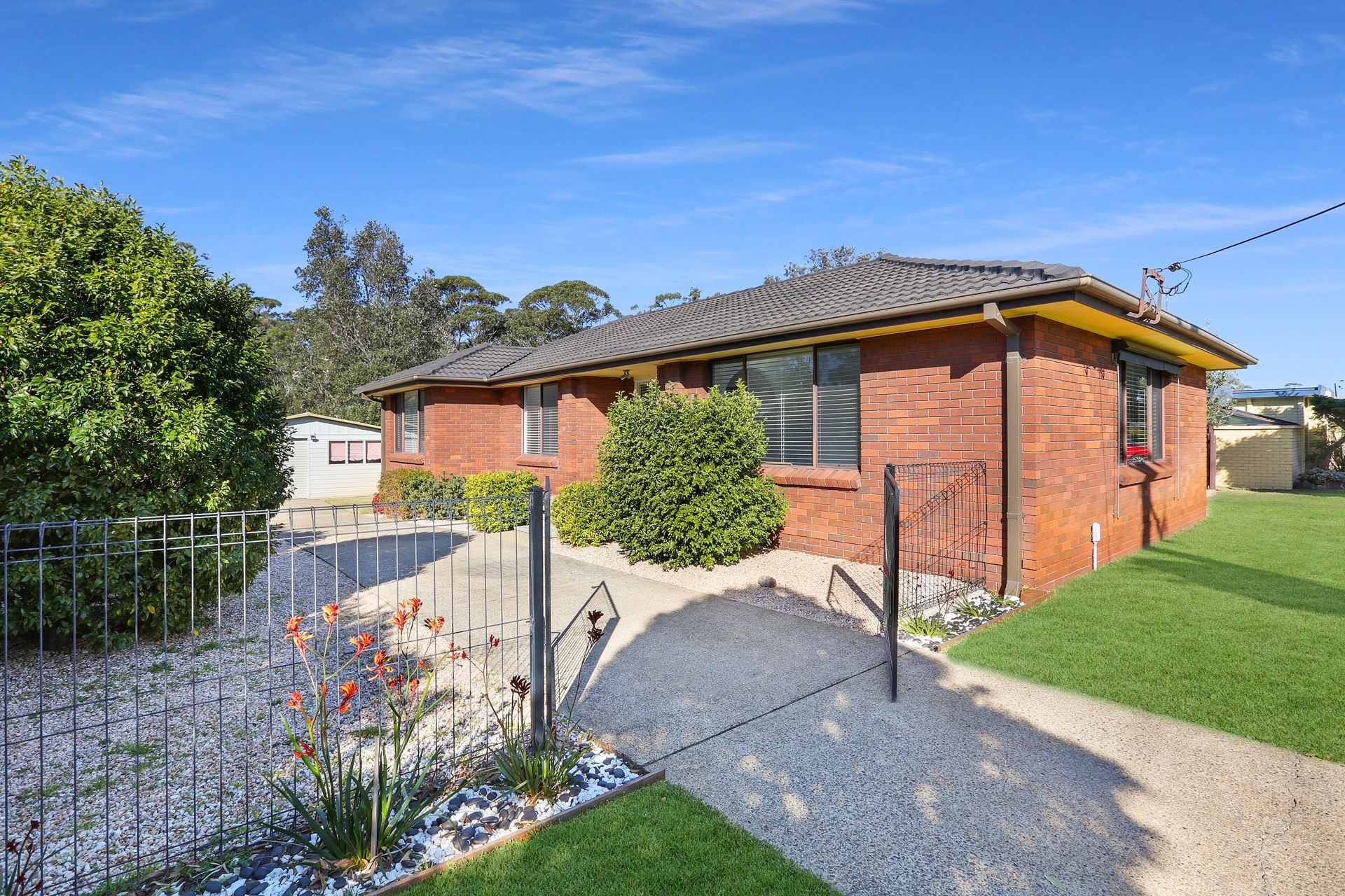 10 Mclay Avenue, Shoalhaven Heads First National Coast & Country Real Estate