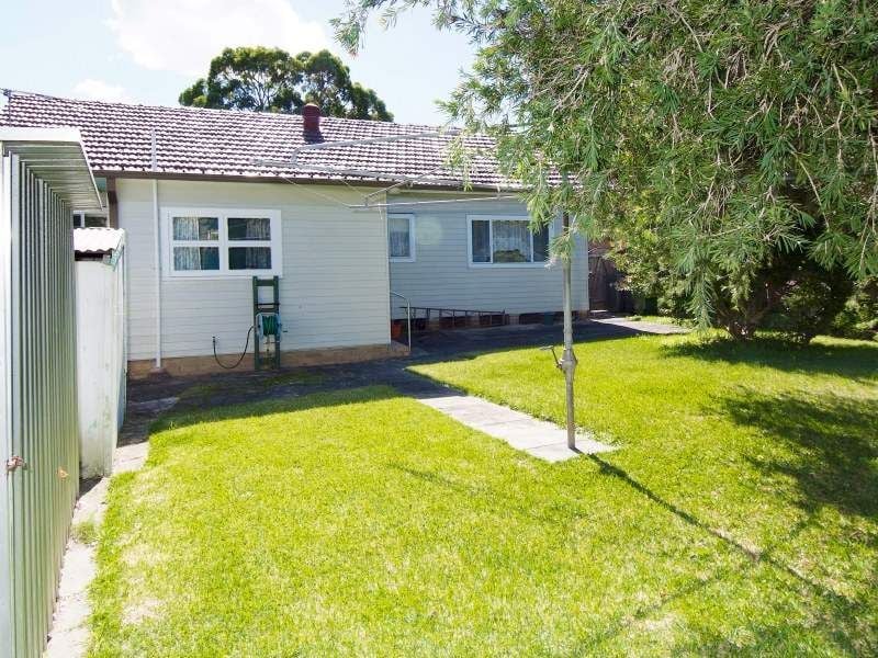 22 High Street WOOLOOWARE NSW