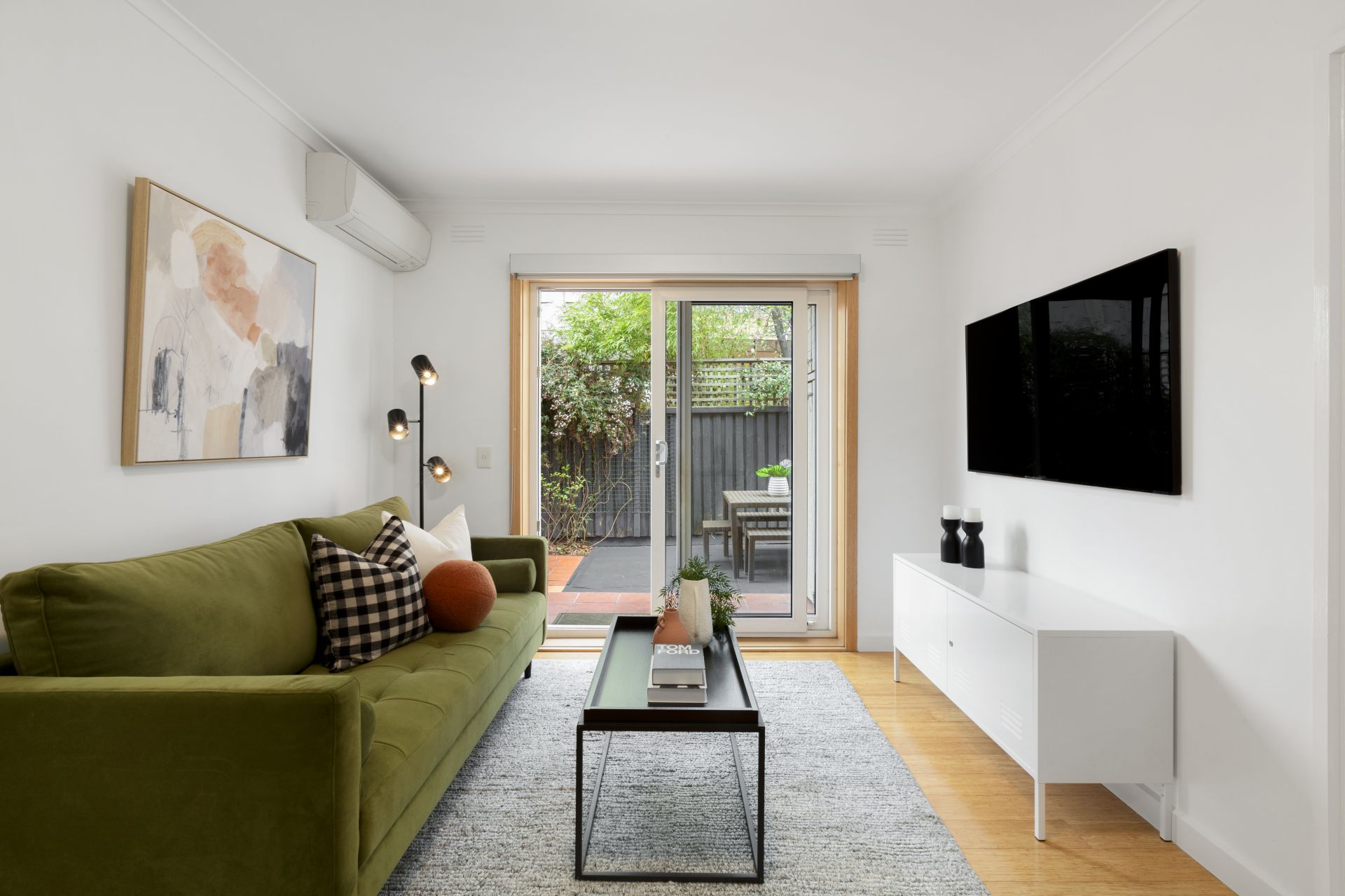 Convenient, Comfortable and a Huge Courtyard