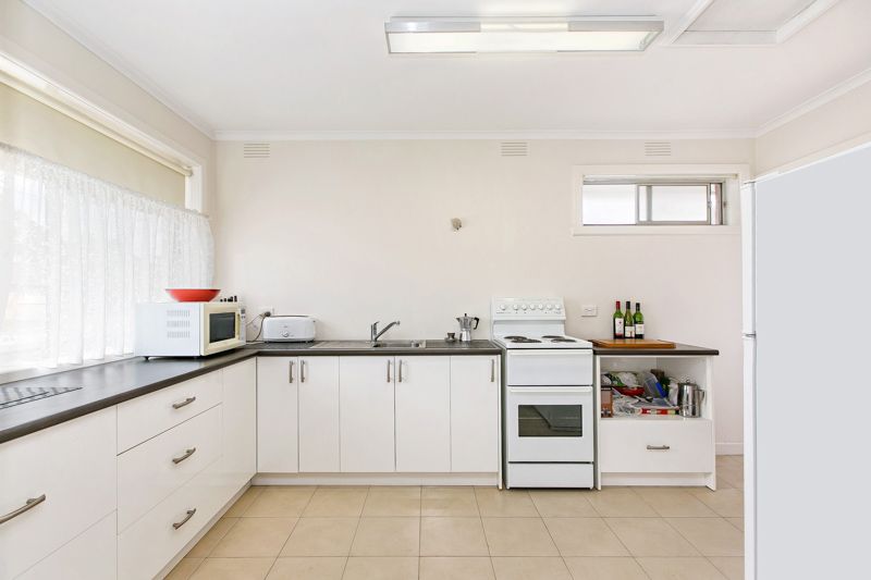 1/9-11 Radcliffe Avenue, Cheltenham - Thumbnail 4