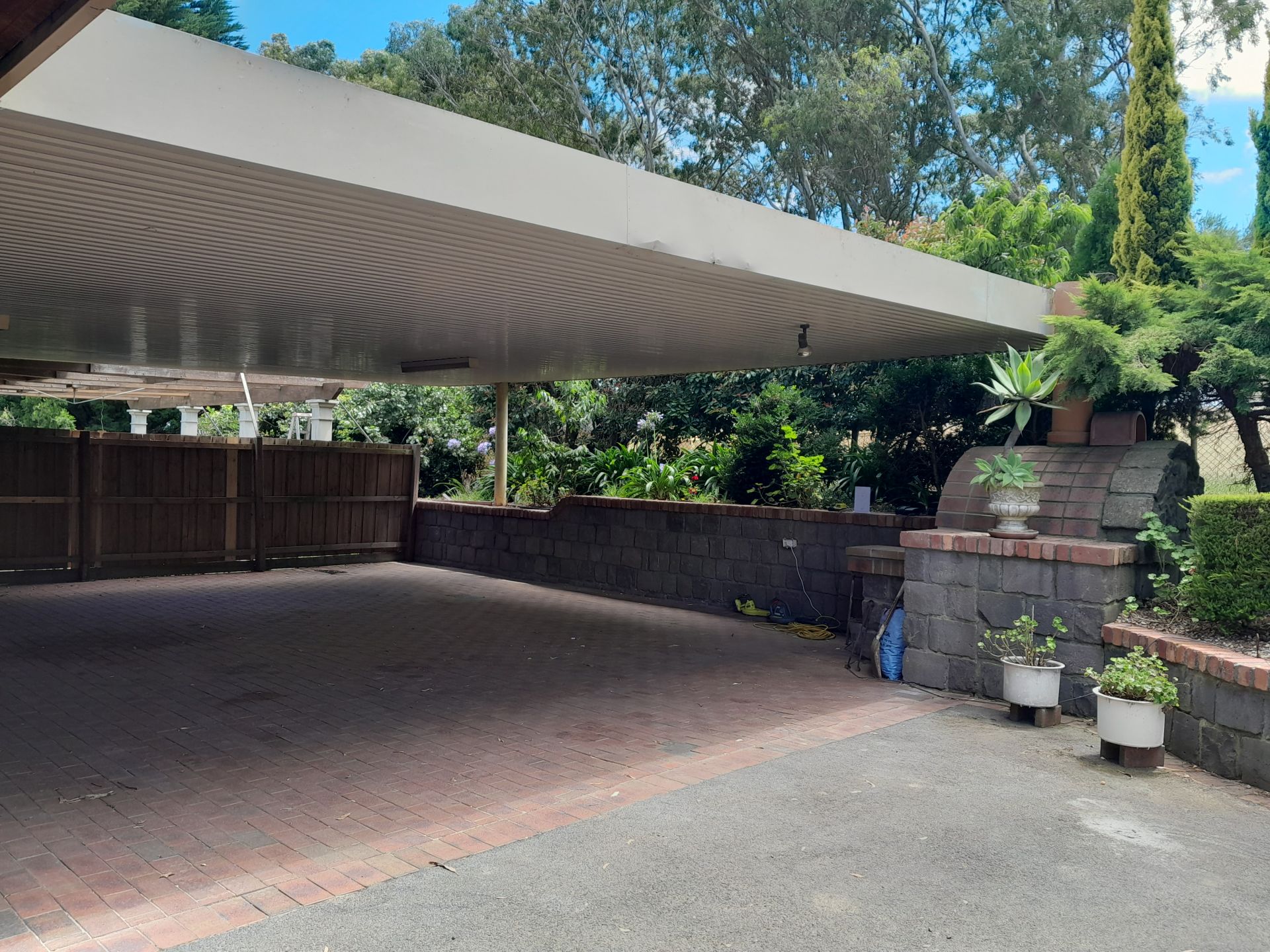 Low Maintenance Farm Living