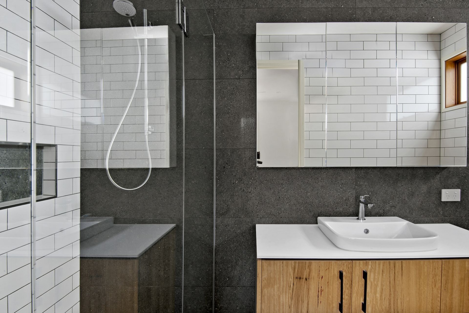 1/4 Sunset Place Ocean Grove VIC, Ocean Grove - Thumbnail 4