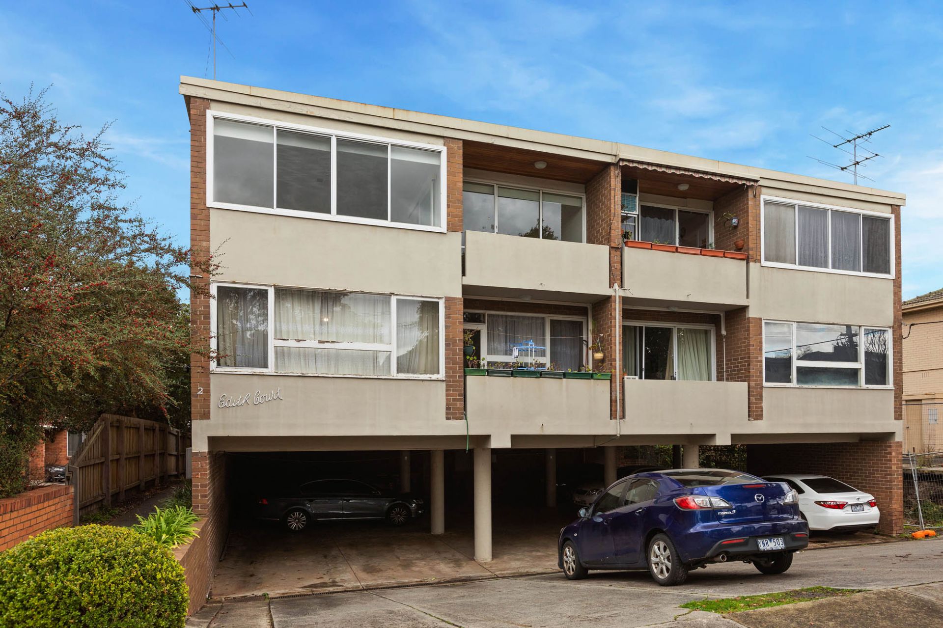 6/2 Edith Street, Caulfield North - Thumbnail 2