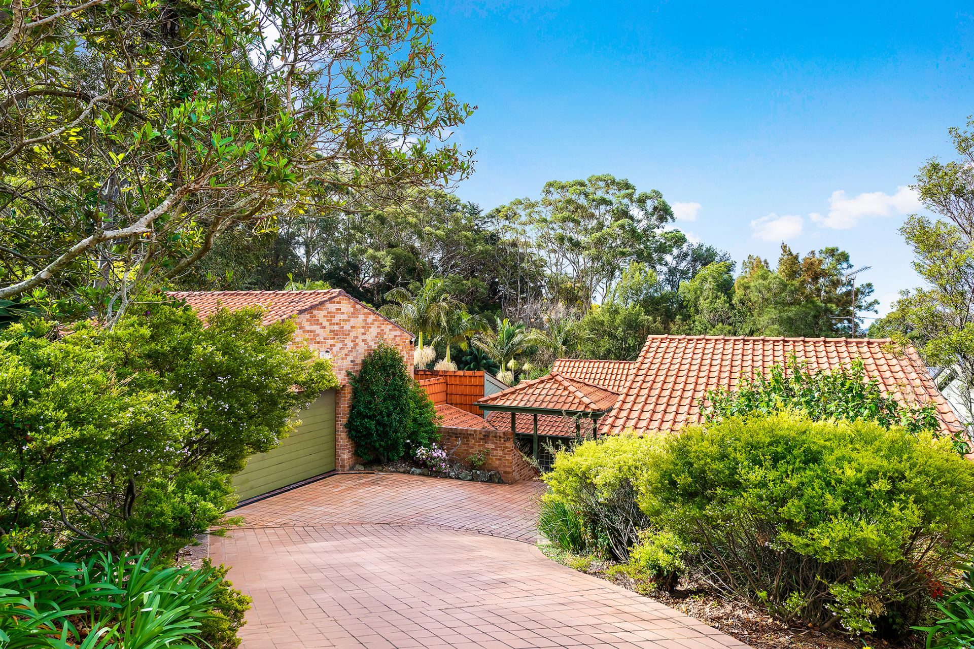 Real Estate For Sale 6 Sunninghill Circuit Mount Ousley , NSW