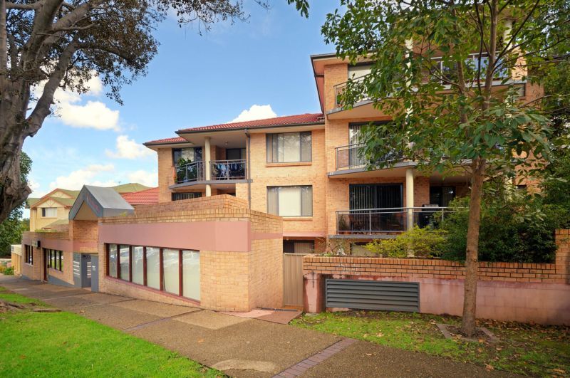 9/61-65 Eton Street