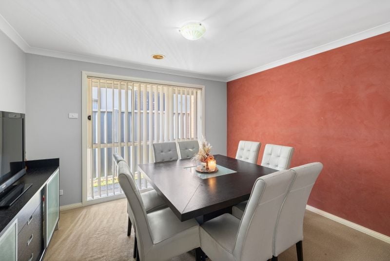 11 Pro Hart Way, Caroline Springs