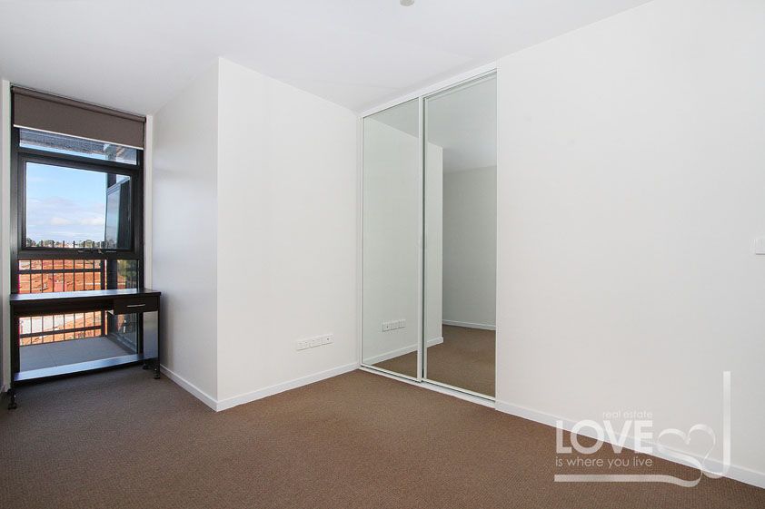 2 BEDROOMS, 2 BATHROOMS... THE PERFECT COMBINATION