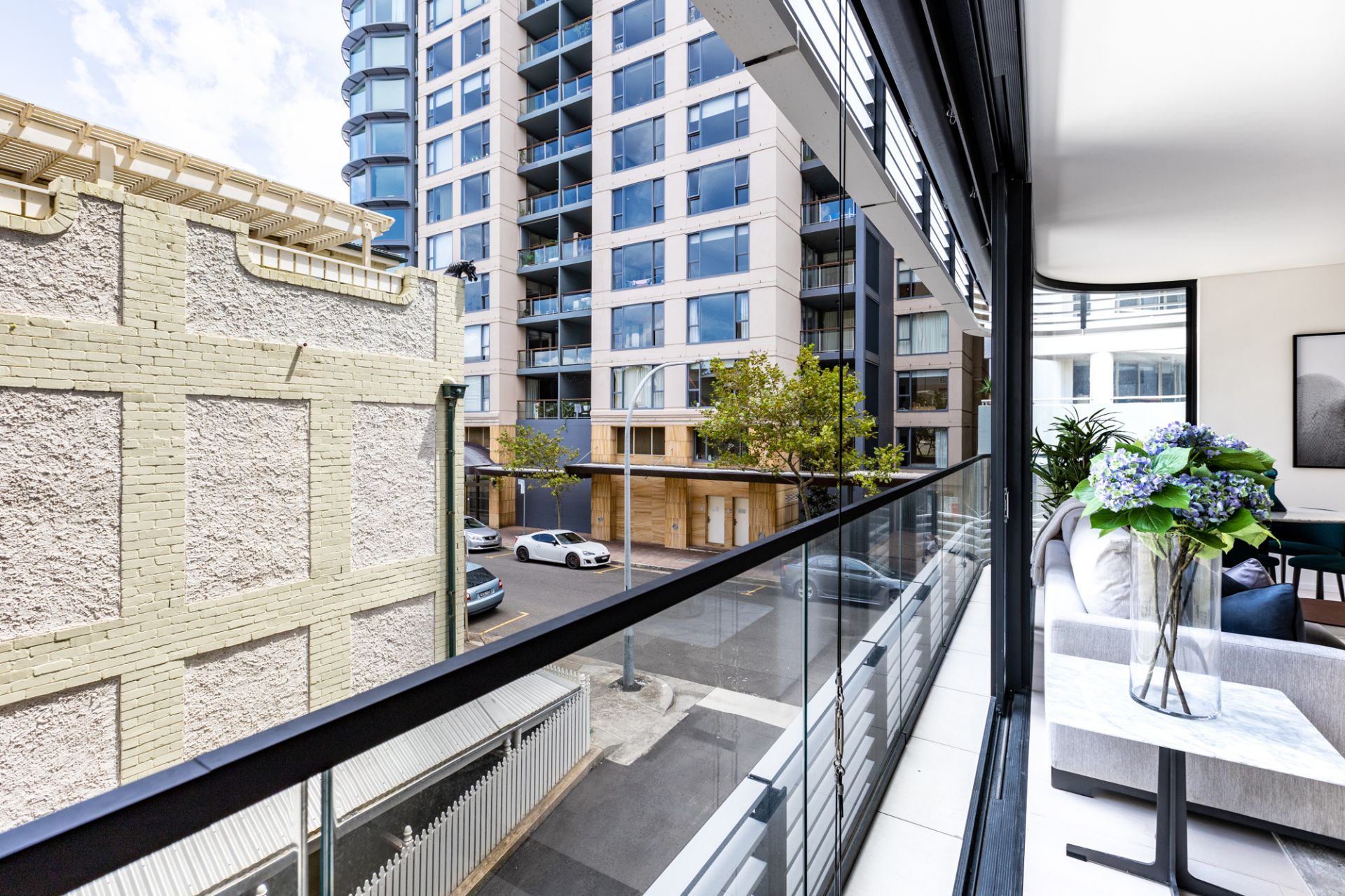 106/30 Alfred Street, Milsons Point Plus Agency