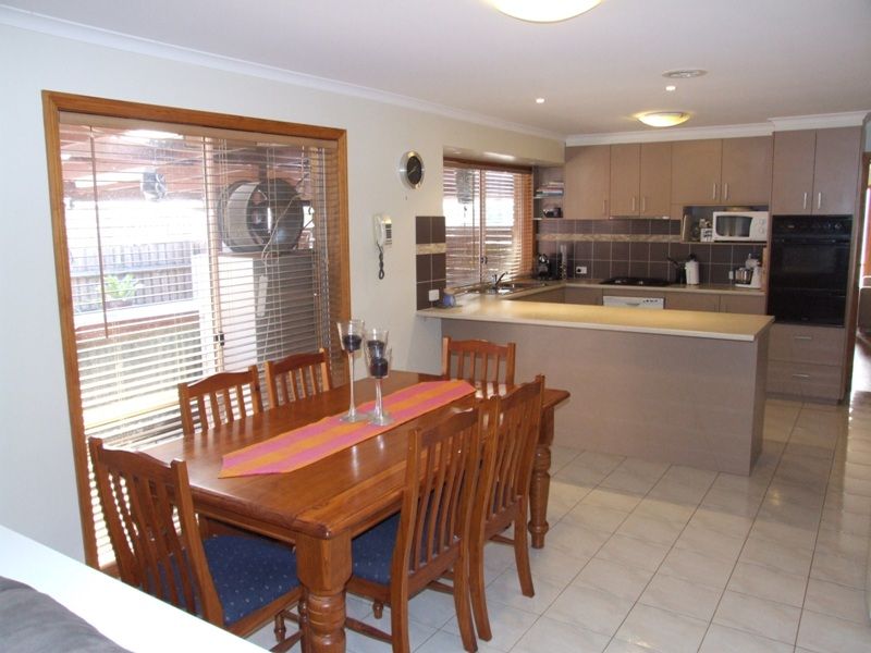 7 Ball Court, Bacchus Marsh - Thumbnail 5