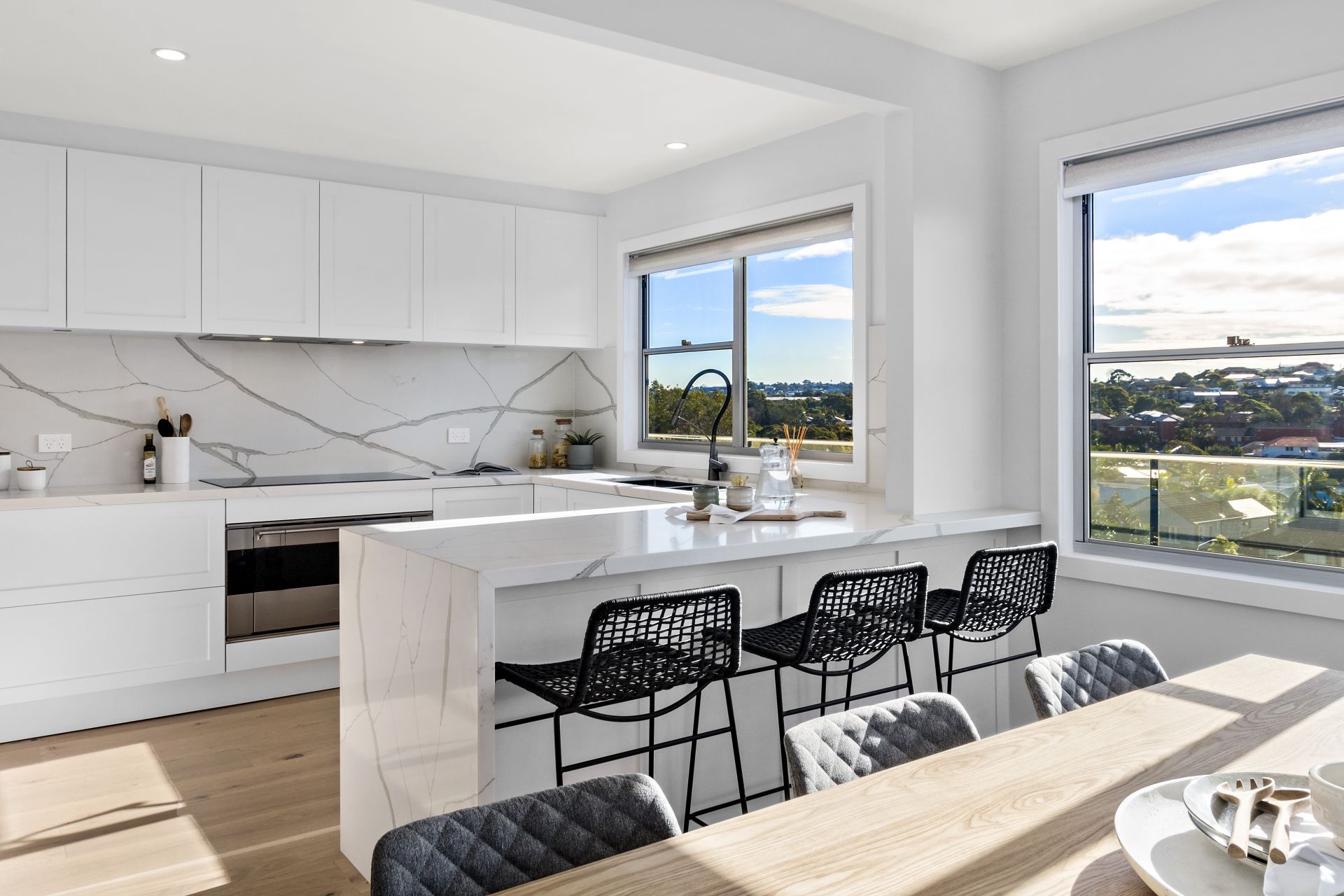 Real Estate For Sale 4/32 Undercliff Road Freshwater , NSW