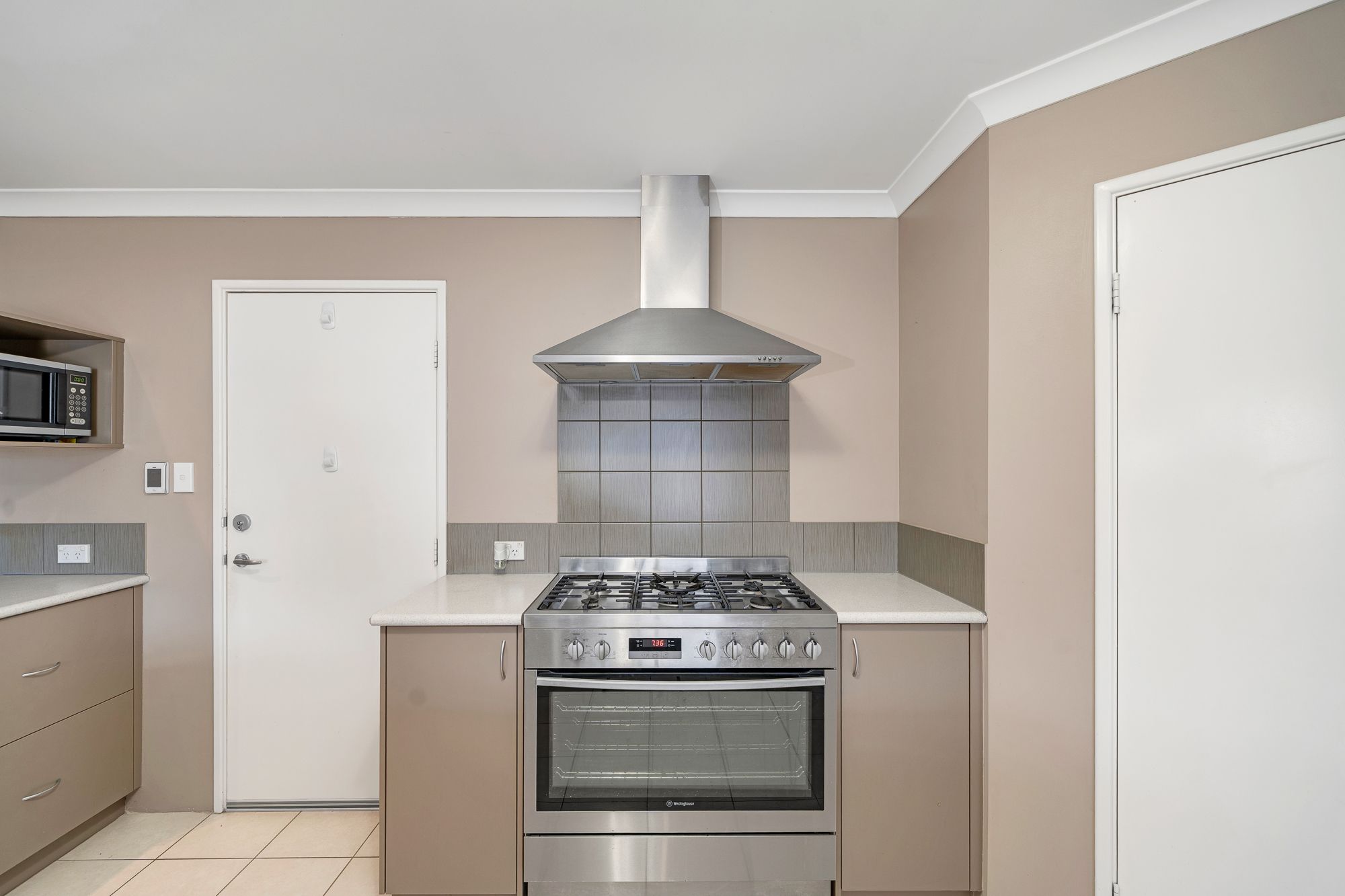 2 Bain Square, Forrestfield