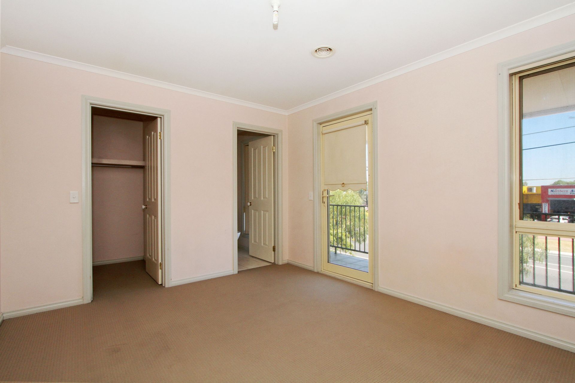 Prime Location in the Heart of Epping!