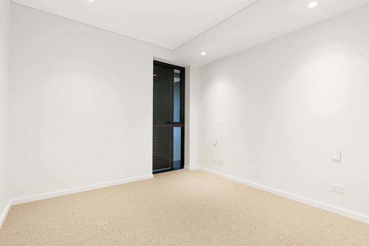 304/177 Russell Ave DOLLS POINT 2219