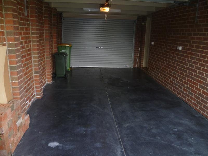 Exquisitely Appointed Three Bedroom Town Residence!