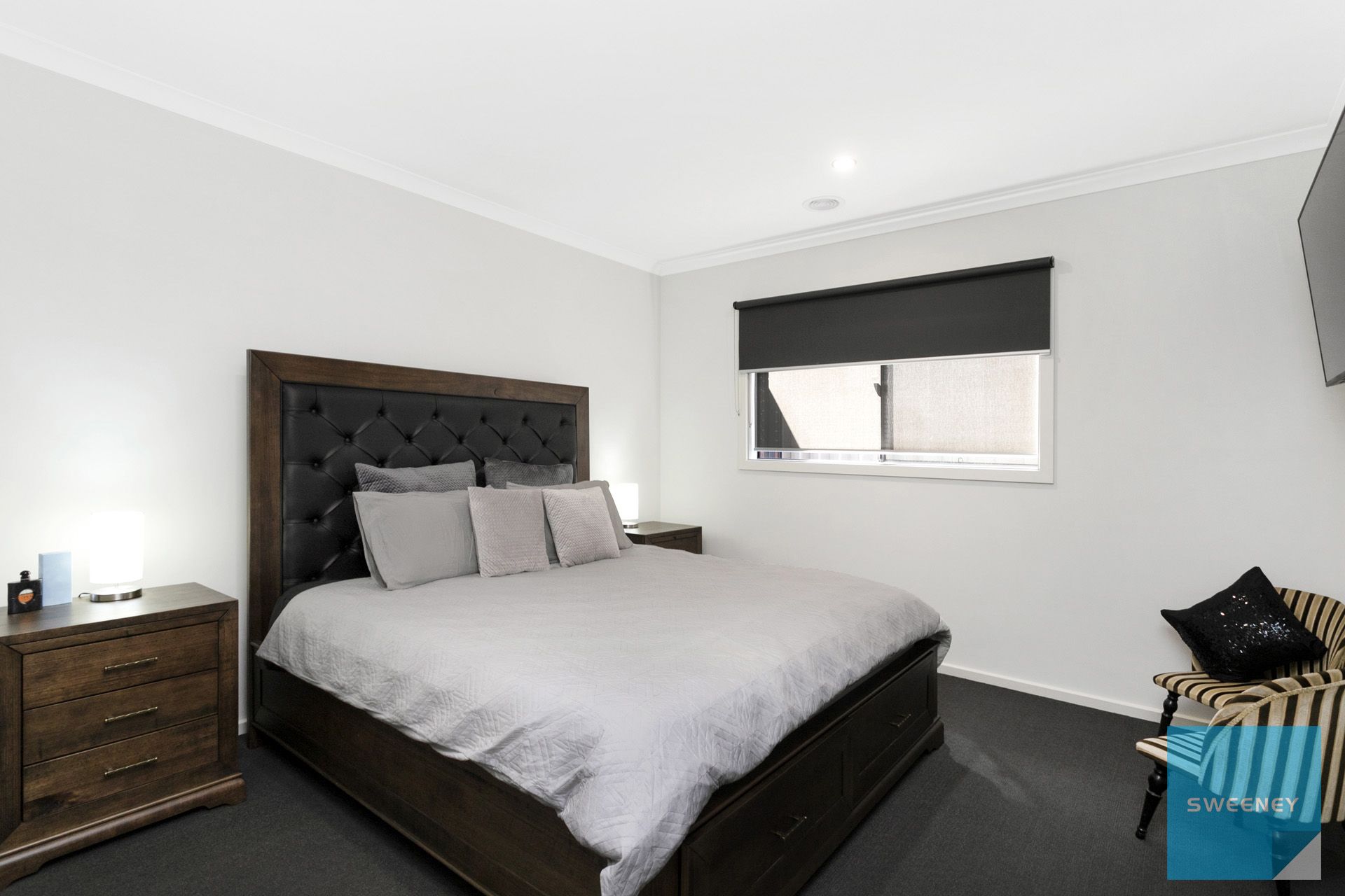 5 Hawking Crescent, Fraser Rise Sweeney Estate Agents