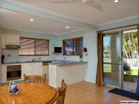118 Coronation Avenue GOLDEN BEACH QLD, Golden Beach - Thumbnail 6