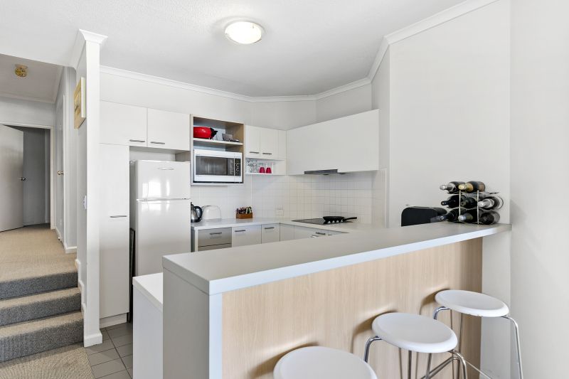 B109/148-174 Mountjoy Parade, Lorne, VIC, Lorne - Thumbnail 3