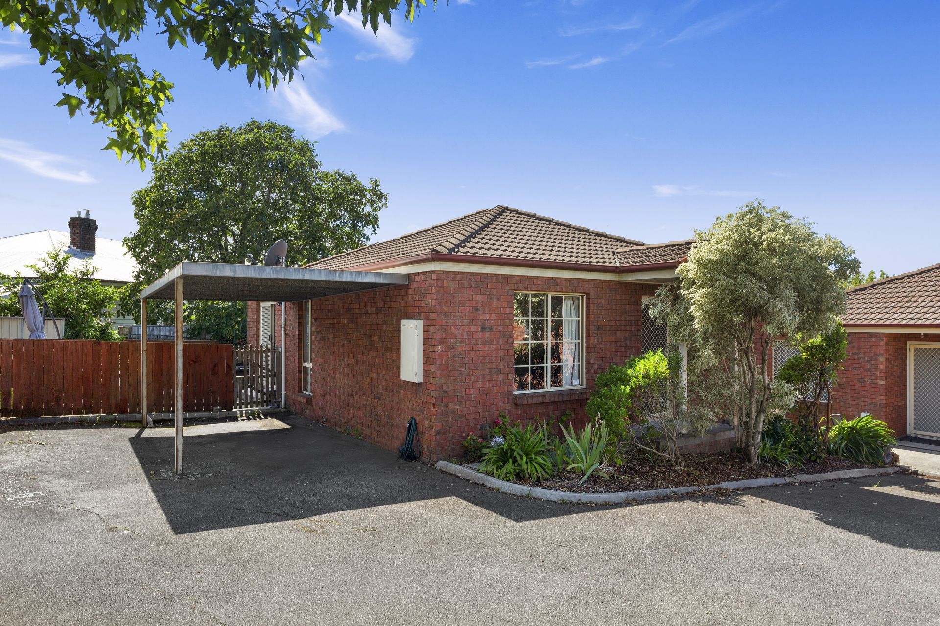 3/15 Button Street MOWBRAY, Mowbray - Thumbnail 2