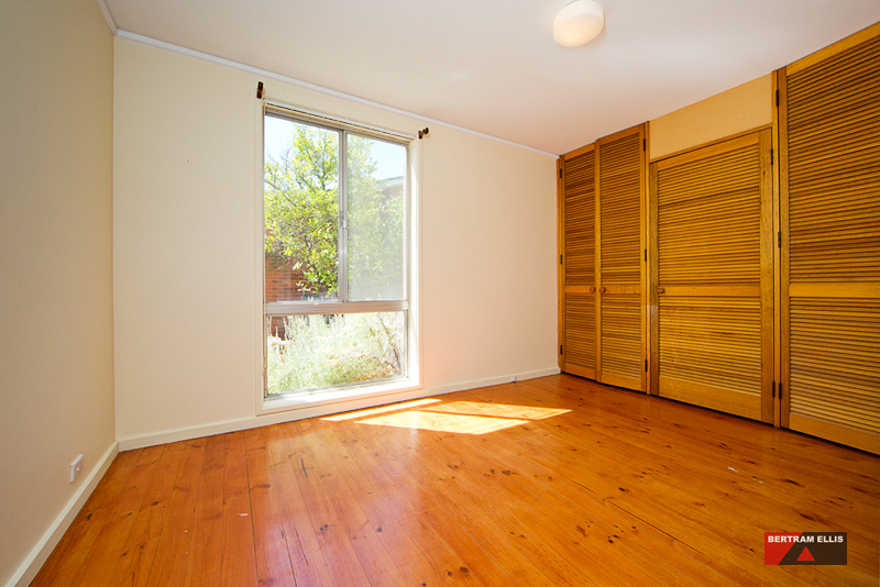 61  Kalgoorlie Crescent, Fisher - Thumbnail 8