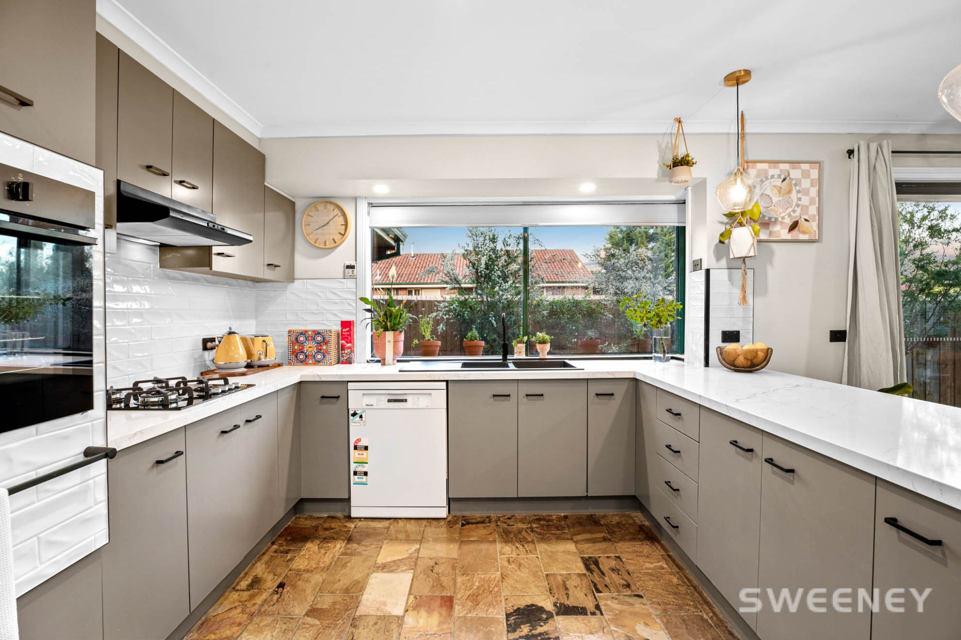 11 Thorpe Court, Altona Meadows - Thumbnail 7